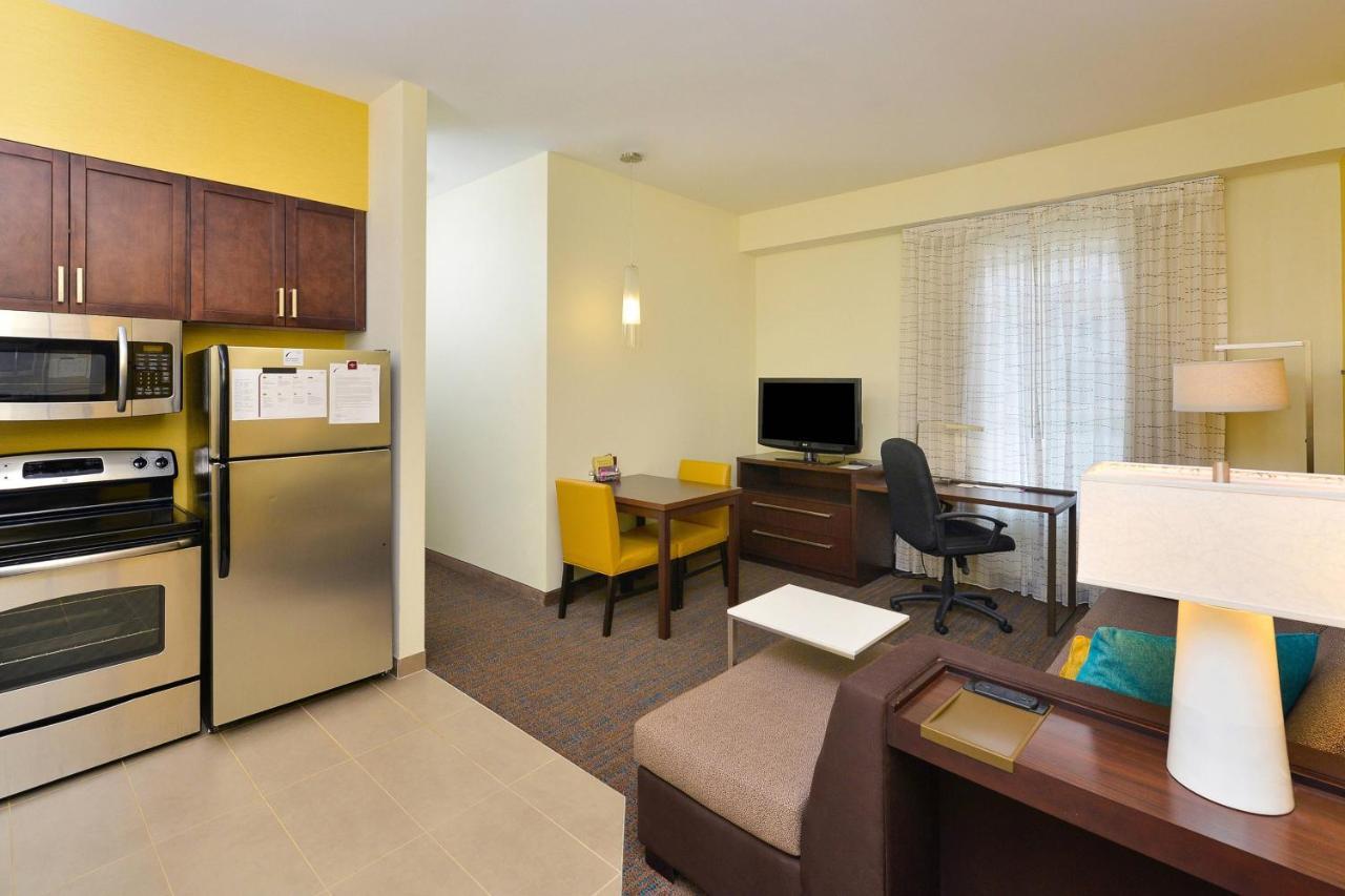 Residence Inn By Marriott Champaign Exterior foto